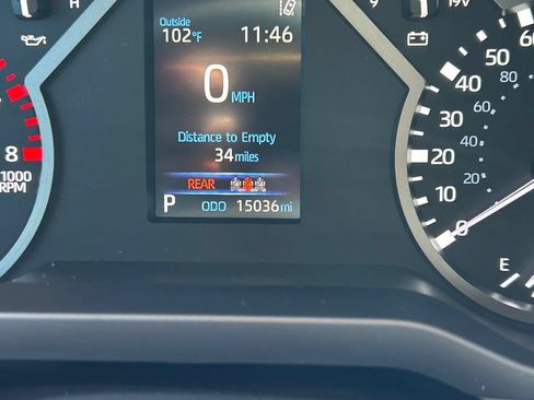 Used 2025 Toyota Tundra SR5 w/ SR5 Premium Package AWD/4WD image 35