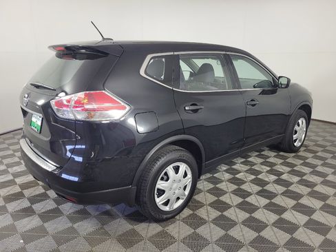 Used 2016 Nissan Rogue S FWD image 9