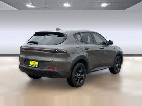 Used 2023 Dodge Hornet GT w/ GT Blacktop Package AWD/4WD image 9