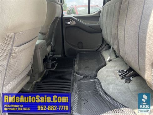 Used 2013 Nissan Frontier SV AWD/4WD image 31