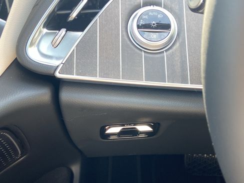 New 2026 Mercedes-Benz E 350 4MATIC Sedan image 23