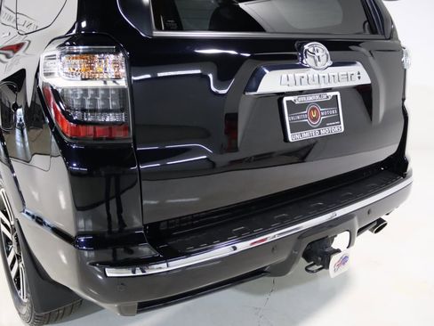 Used 2021 Toyota 4Runner Limited image 61