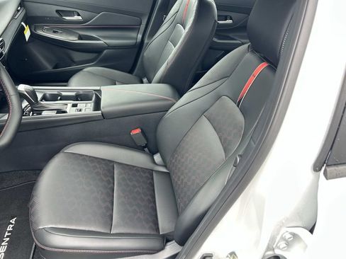 New 2026 Nissan Sentra SR w/ SR Premium Package FWD image 13