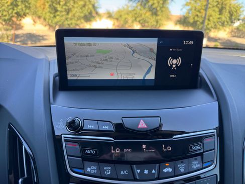 Used 2025 Acura RDX SH-AWD w/ Technology Package image 28