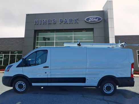 Used 2020 Ford Transit 150 Low Roof image 4