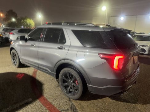 Used 2021 Ford Explorer ST w/ Equipment Group 401A image 4