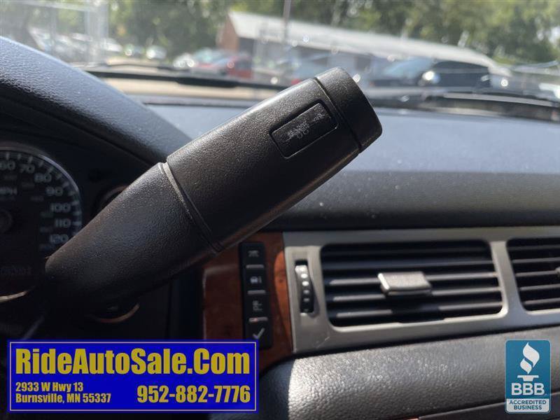 Used 2008 Chevrolet Tahoe LTZ w/ LTZ Preferred Equipment Group AWD/4WD image 21