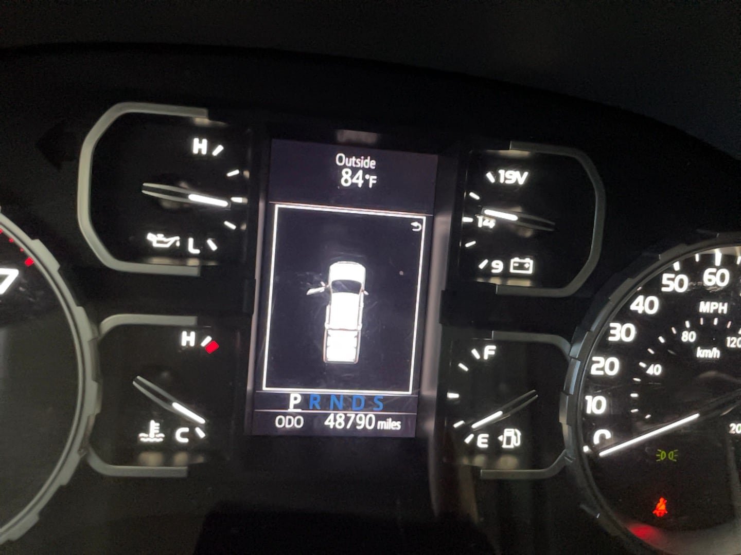 Used 2020 Toyota Tundra SR5 AWD/4WD image 25