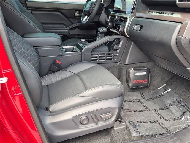 Used 2024 Toyota Tacoma TRD Sport w/ TRD Sport Premium Package AWD/4WD image 20