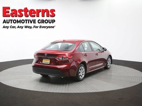 Used 2025 Toyota Corolla LE FWD image 40