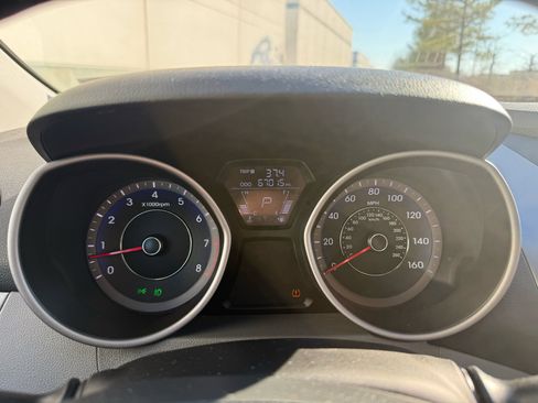 Used 2013 Hyundai Elantra GLS w/ Preferred Pkg image 27