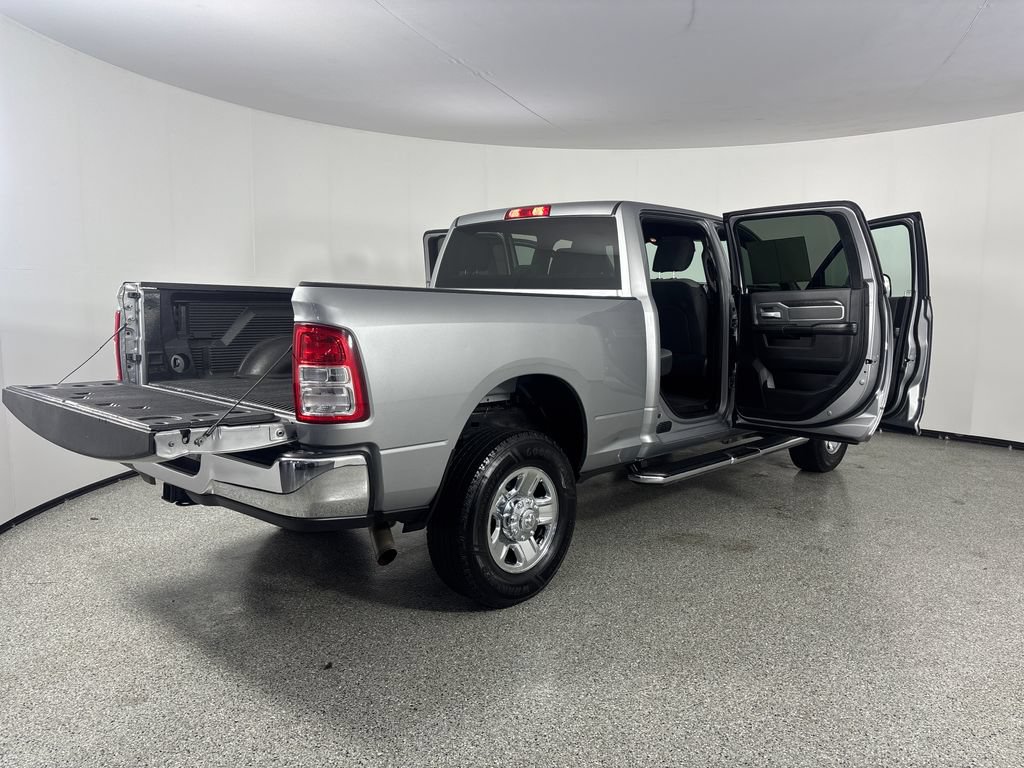 Used 2021 RAM 2500 Big Horn AWD/4WD image 34