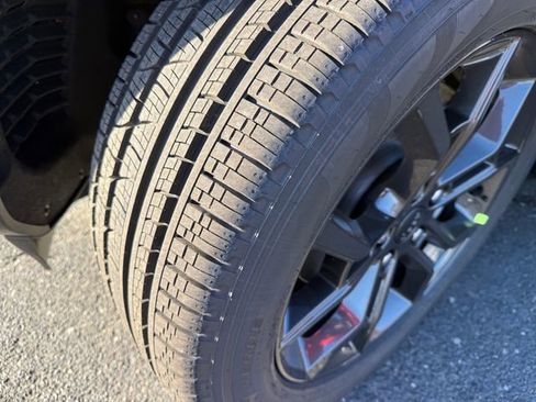 New 2025 Jeep Grand Cherokee Limited image 5