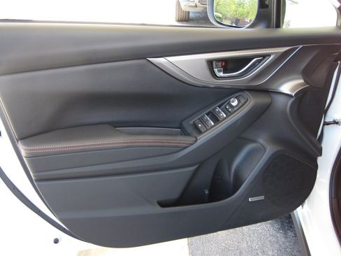 Used 2023 Subaru Crosstrek 2.5i Limited image 10