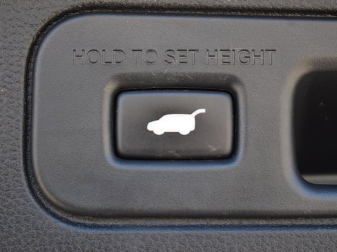 Used 2023 Honda Pilot Elite image 18