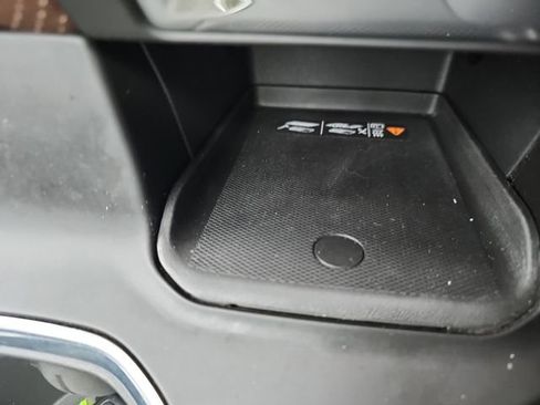 Used 2024 GMC Sierra 2500 Denali w/ Denali Reserve Package image 29