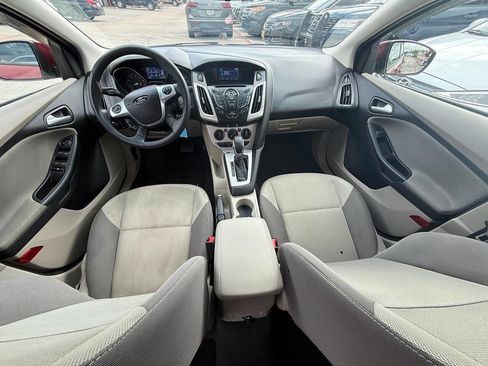 Used 2014 Ford Focus SE image 33