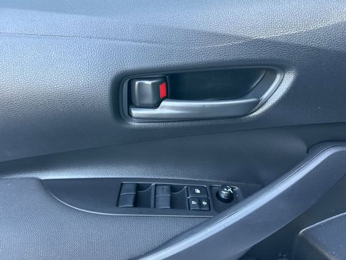 Used 2026 Toyota Corolla LE image 8