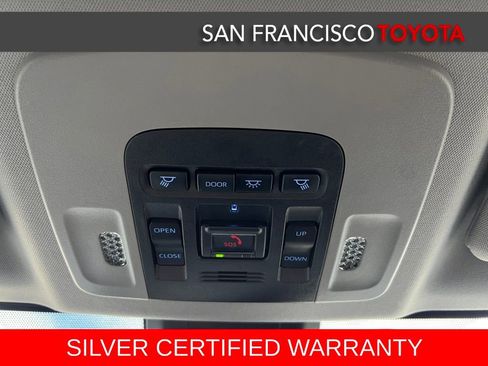 Used 2023 Toyota Camry SE image 30