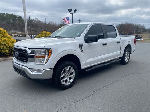 Used 2021 Ford F150 XLT RWD image 3