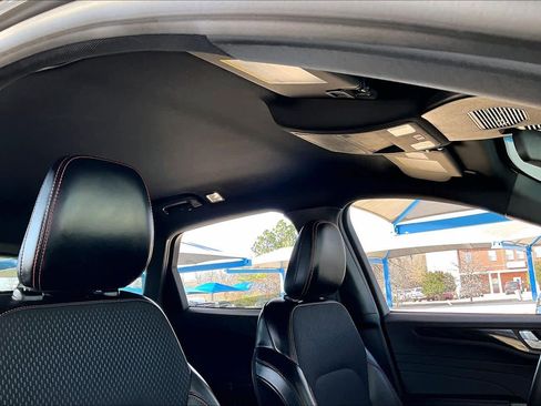 Used 2025 Ford Escape ST-Line image 14