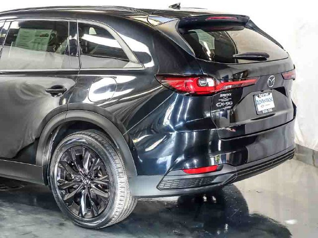 Used 2025 MAZDA CX-90 3.3 Turbo w/ Premium Sport Pkg AWD/4WD image 10