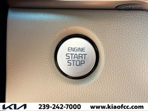 New 2026 Kia Sorento S FWD image 33