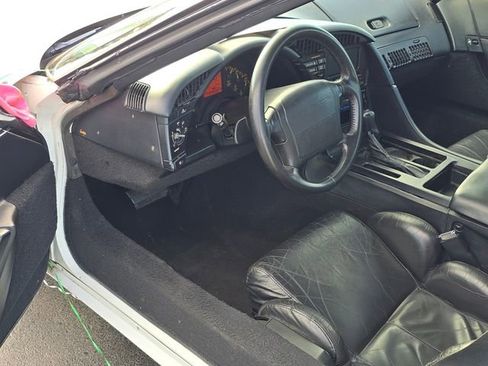 Used 1993 Chevrolet Corvette Coupe RWD image 9