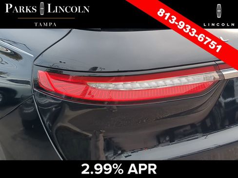 Certified 2022 Lincoln Corsair FWD w/ Premium Package image 7