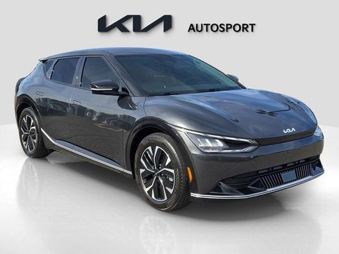 Certified 2024 Kia EV6 Wind image 3