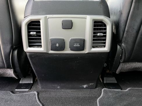 Used 2019 Ford F250 Lariat w/ Lariat Ultimate Package image 16