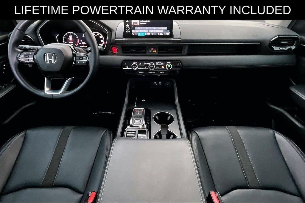 Used 2025 Honda Pilot EX-L image 19