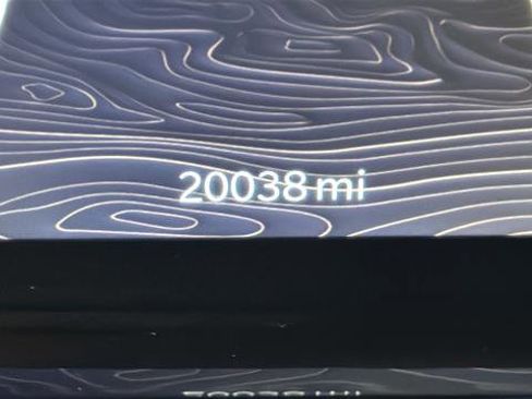 Used 2023 Jeep Wagoneer L Series III w/ Premium Group I AWD/4WD image 10