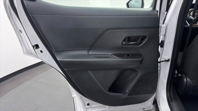 Used 2025 Nissan Kicks S FWD image 15