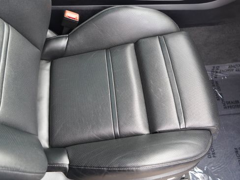 Used 2021 Porsche Cayenne Turbo image 75