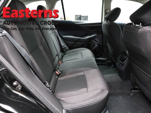 Used 2022 Subaru Outback AWD/4WD image 22