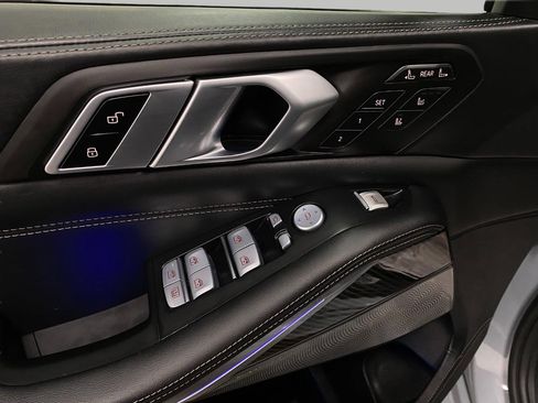 Certified 2023 BMW X7 M60i w/ Executive Package image 36