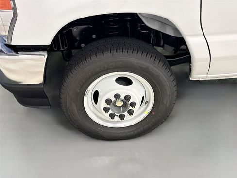 New 2026 Ford E-450 and Econoline 450 Super Duty w/ Ambulance Prep Package image 18