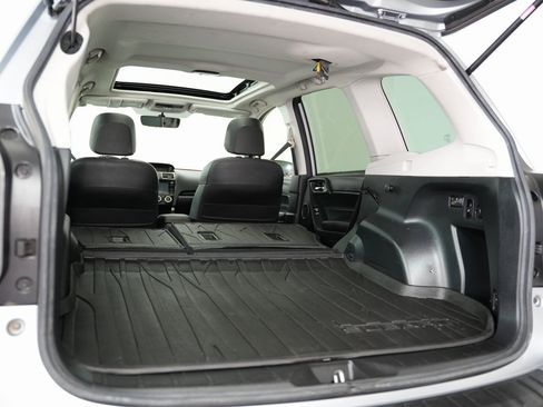 Used 2017 Subaru Forester 2.5i Touring w/ Protection Package #2 image 36