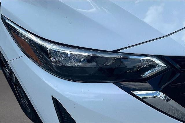 Used 2025 Nissan Sentra SV FWD image 31