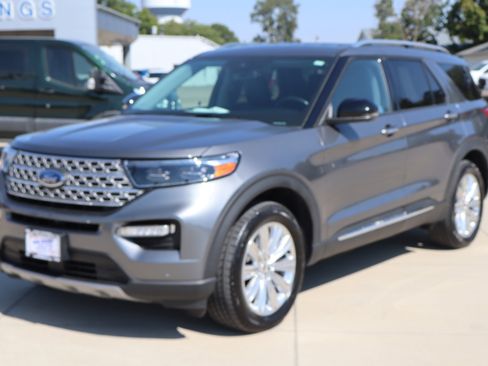 Used 2022 Ford Explorer Limited w/ Hybrid Equipment Group 310A image 2