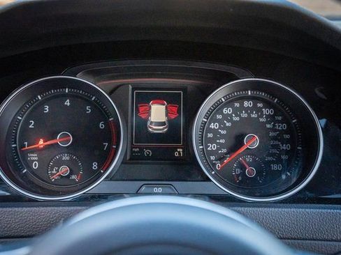 Used 2018 Volkswagen GTI S image 19