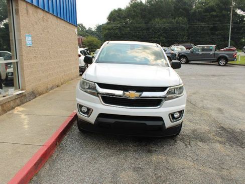 Used 2017 Chevrolet Colorado W/T w/ WT Convenience Package RWD image 2