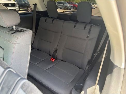 Used 2026 Ford Explorer Active AWD/4WD image 16