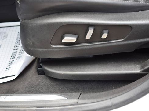 Used 2022 Cadillac XT5 Premium Luxury FWD image 33