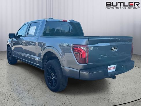 Used 2024 Ford F150 Platinum w/ FX4 Off-Road Package image 4