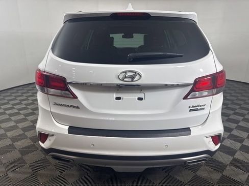 Used 2018 Hyundai Santa Fe Limited image 23