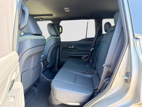 New 2026 Lexus GX 550 image 21
