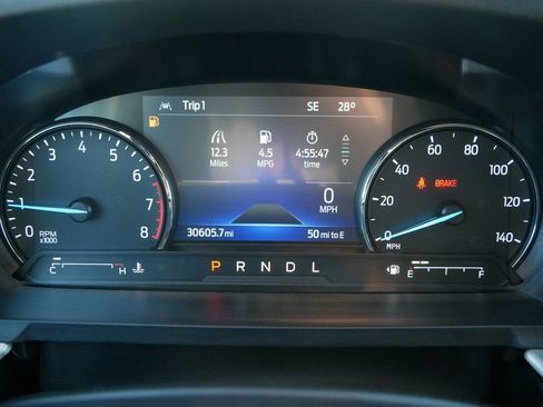 Certified 2022 Ford Explorer XLT w/ Equipment Group 202A image 20