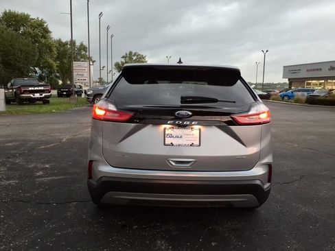 Used 2023 Ford Edge SEL AWD/4WD image 6
